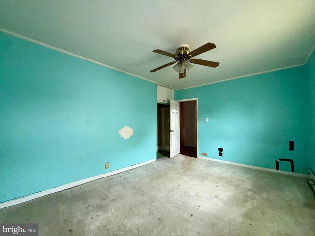344 SAVANNAH RD, Baltimore, MD 21221