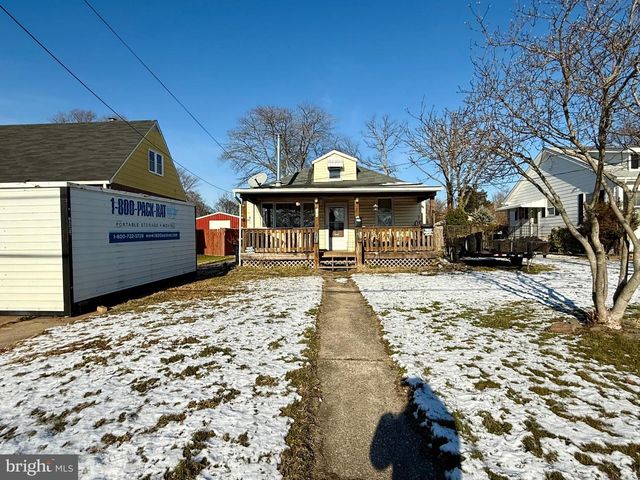 344 SAVANNAH RD, Baltimore, MD 21221