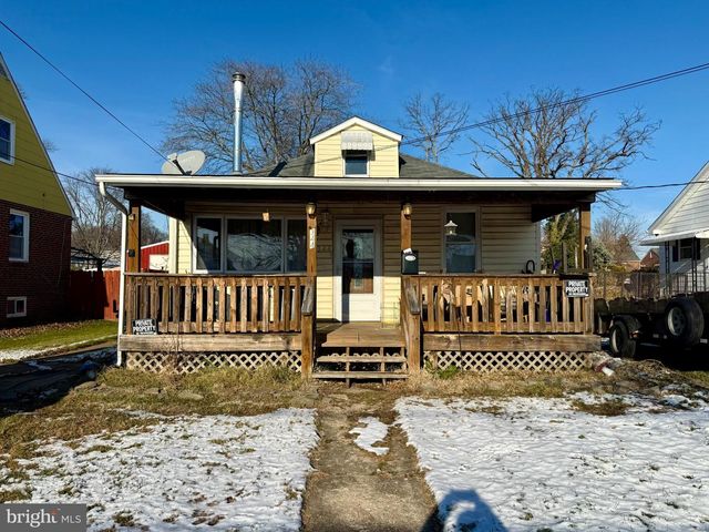 344 SAVANNAH RD, Baltimore, MD 21221