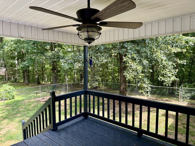 130 Jordan Ln, Hohenwald, TN 38462