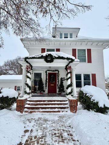 411 Albion Avenue, Fairmont, MN 56031