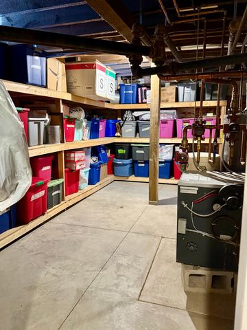 411 Albion Avenue, Fairmont, MN 56031