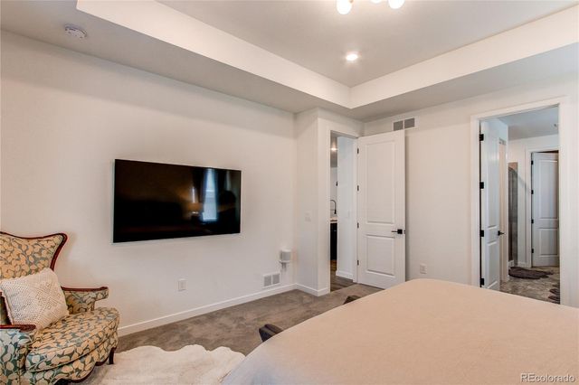 24197 E Ada Avenue, Aurora, CO 80018