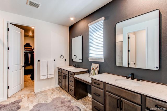 24197 E Ada Avenue, Aurora, CO 80018