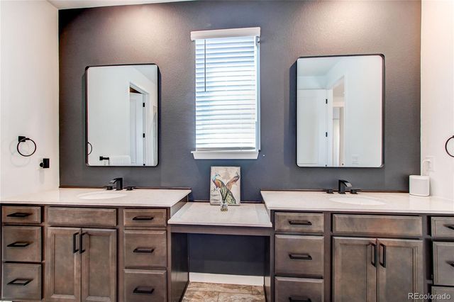 24197 E Ada Avenue, Aurora, CO 80018