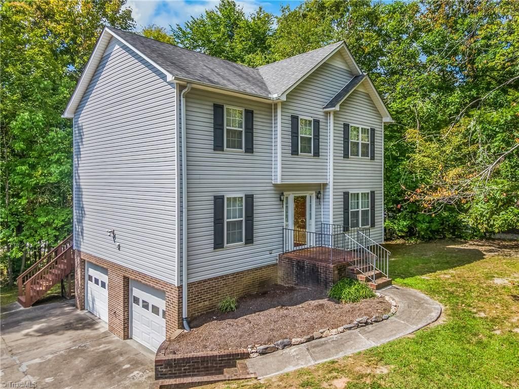 1580 Old Jonestown Road, Winston-salem, NC 27103