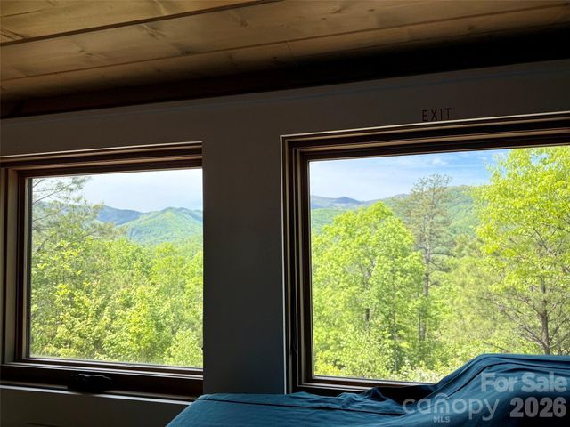 521 Duchess Drive, Sylva, NC 28779