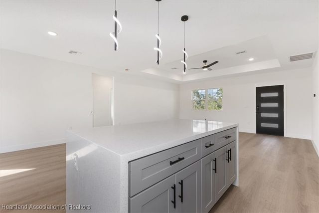 7335 Ancha Street, Sebring, FL 33872