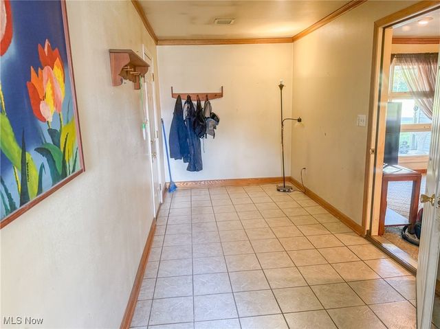 4102 Burkey Road, Austintown, OH 44515