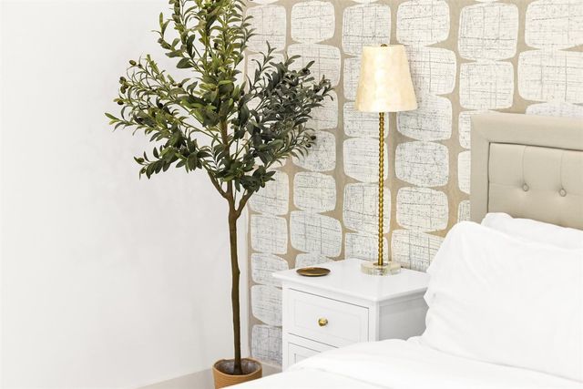 1604 NE 16th Avenue, Fort Lauderdale, FL 33305