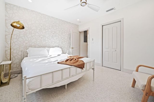 1604 NE 16th Avenue, Fort Lauderdale, FL 33305