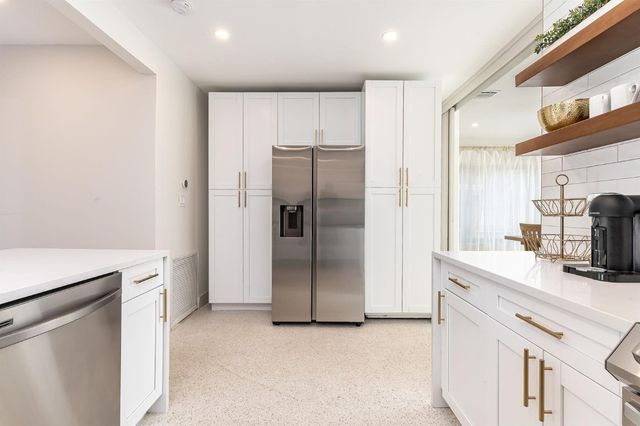 1604 NE 16th Avenue, Fort Lauderdale, FL 33305