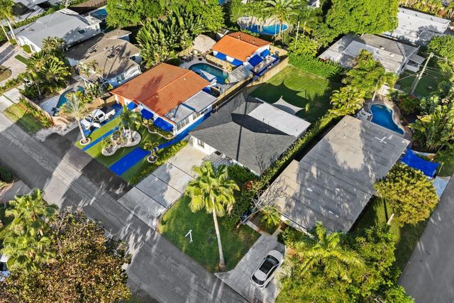 1604 NE 16th Avenue, Fort Lauderdale, FL 33305