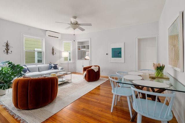 206 Pearl 3, Somerville, MA 02145