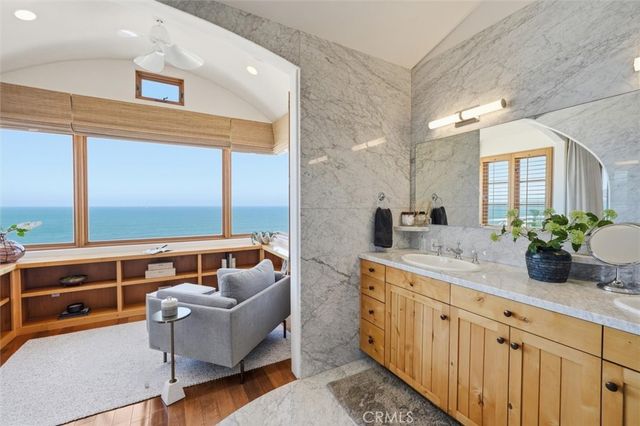 807 Esplanade, Redondo Beach, CA 90277