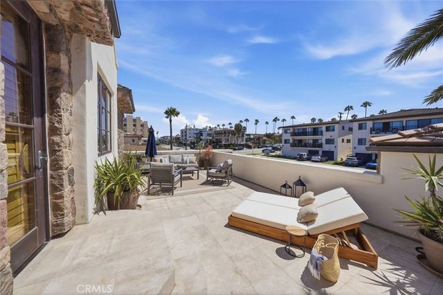 807 Esplanade, Redondo Beach, CA 90277