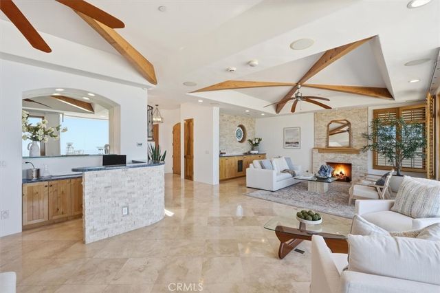 807 Esplanade, Redondo Beach, CA 90277