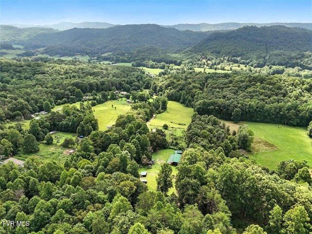 106 Barker Road, Rogersville, TN 37857