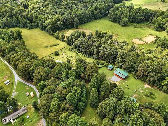 106 Barker Road, Rogersville, TN 37857