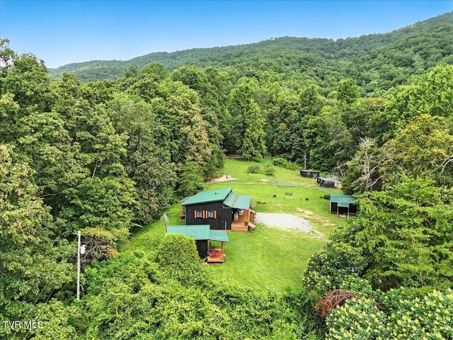106 Barker Road, Rogersville, TN 37857