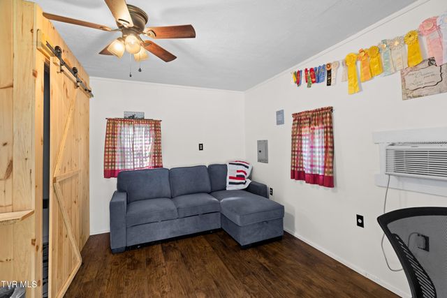 106 Barker Road, Rogersville, TN 37857