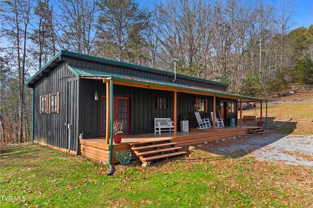 106 Barker Road, Rogersville, TN 37857