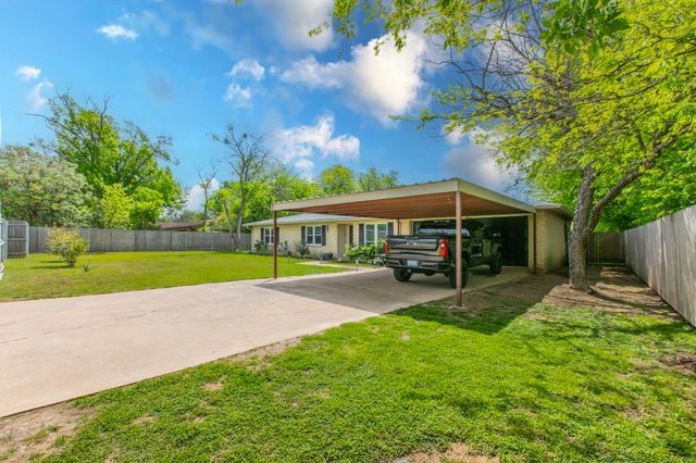 11118 China Spring Road, Waco, TX 76708