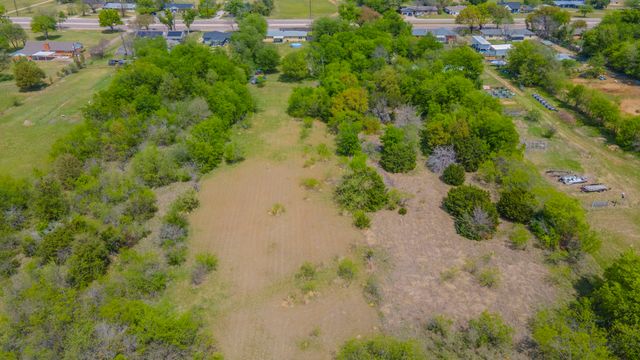 11118 China Spring Road, Waco, TX 76708