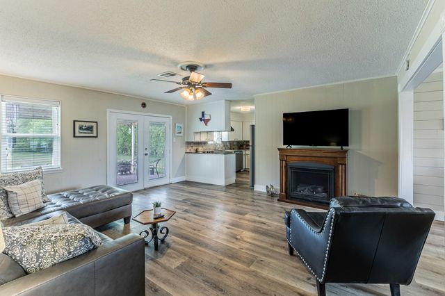 11118 China Spring Road, Waco, TX 76708