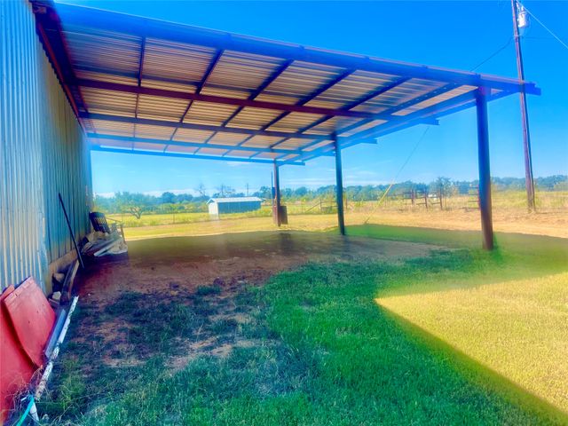 1340 N US Hwy 281, Hamilton, TX 76531