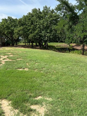 1340 N US Hwy 281, Hamilton, TX 76531