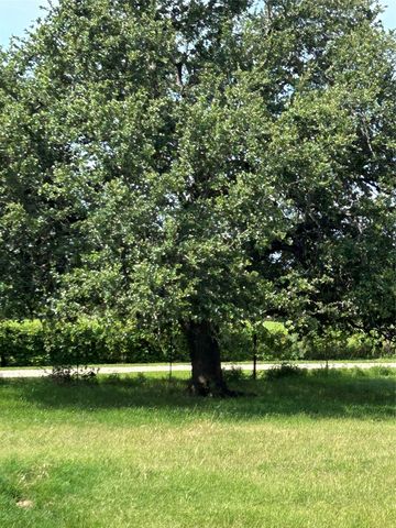 1340 N US Hwy 281, Hamilton, TX 76531