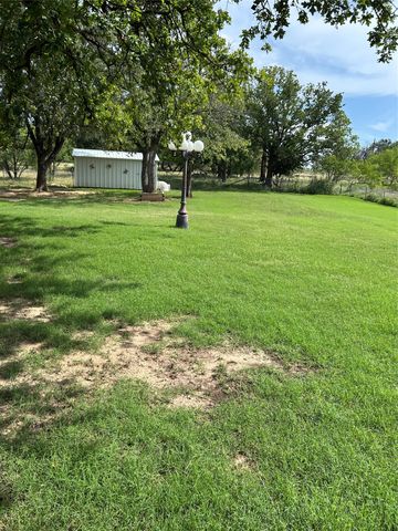 1340 N US Hwy 281, Hamilton, TX 76531