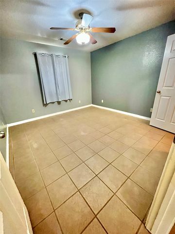 1340 N US Hwy 281, Hamilton, TX 76531