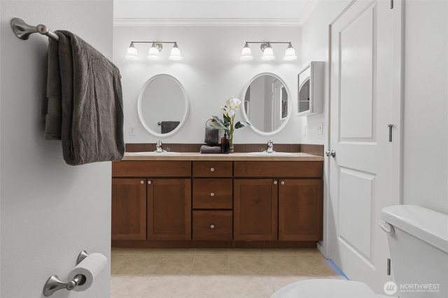 1601 NE Sarai Court, Bremerton, WA 98310