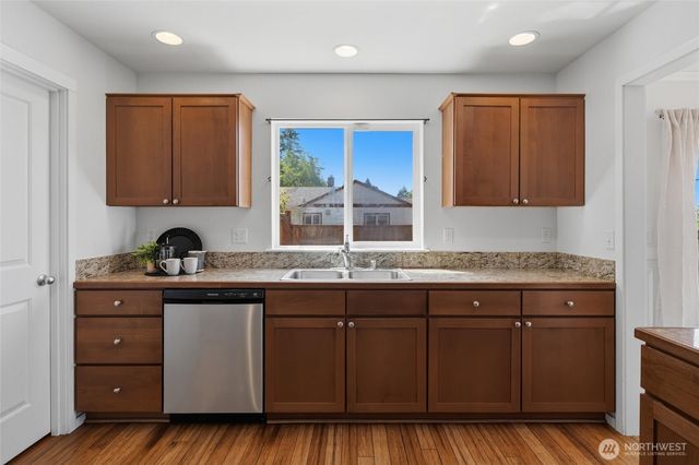 1601 NE Sarai Court, Bremerton, WA 98310