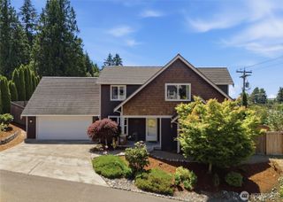 1601 NE Sarai Court, Bremerton, WA 98310