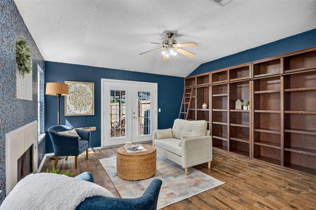 305 Cobblestone Drive, Wylie, TX 75098