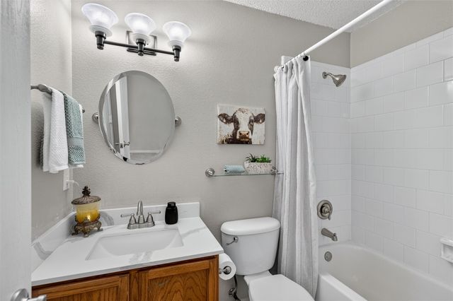 305 Cobblestone Drive, Wylie, TX 75098