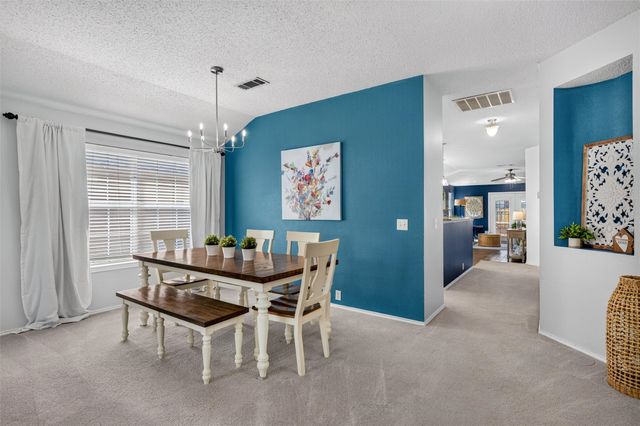 305 Cobblestone Drive, Wylie, TX 75098