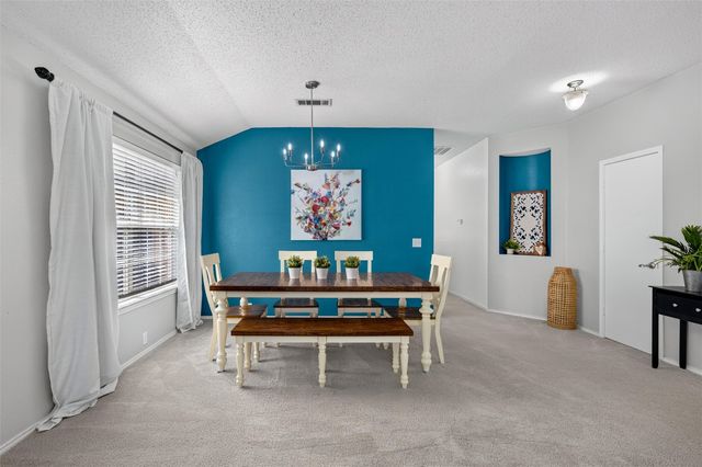 305 Cobblestone Drive, Wylie, TX 75098