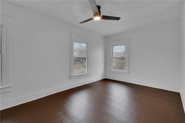 3336 S Benton Avenue, Kansas City, MO 64128