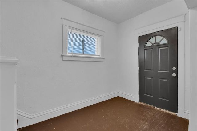 3336 S Benton Avenue, Kansas City, MO 64128