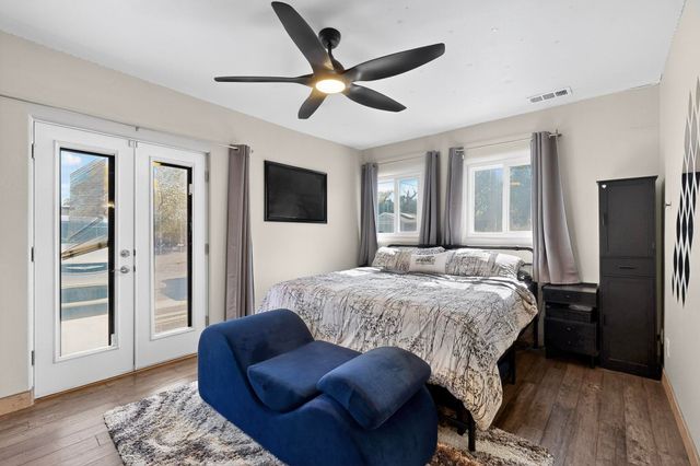 534 Muscatel Avenue NE, Albuquerque, NM 87107