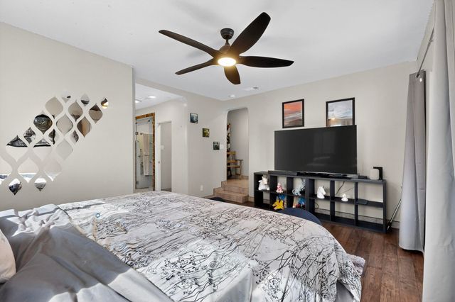 534 Muscatel Avenue NE, Albuquerque, NM 87107