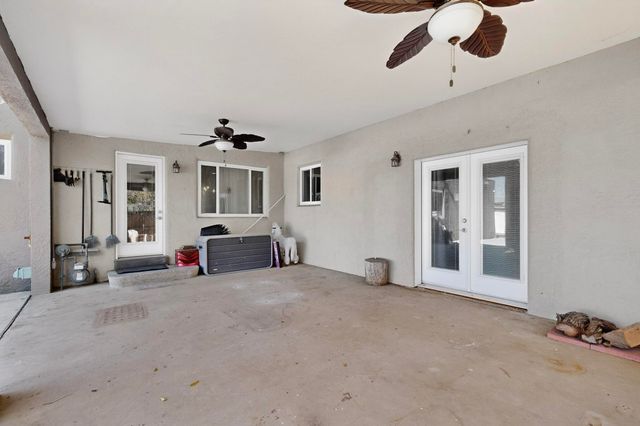 534 Muscatel Avenue NE, Albuquerque, NM 87107