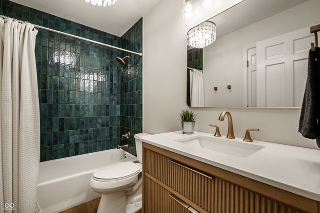 3419 E 69th Street, Indianapolis, IN 46220