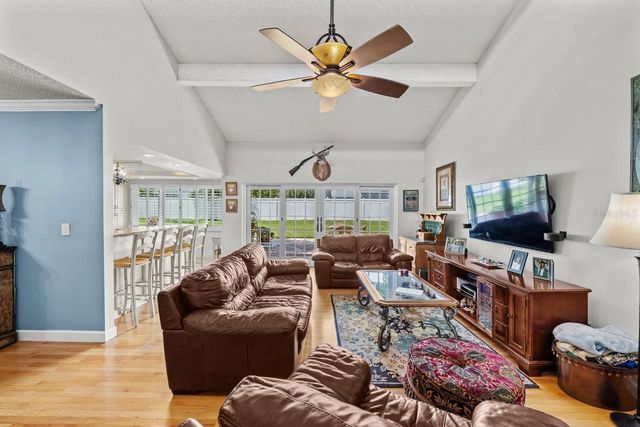 3303 EL AMADOR COURT, Tampa, FL 33614