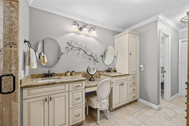 3303 EL AMADOR COURT, Tampa, FL 33614
