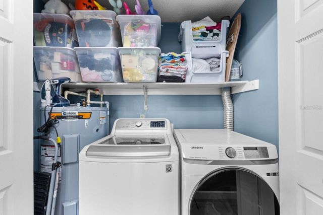 3303 EL AMADOR COURT, Tampa, FL 33614